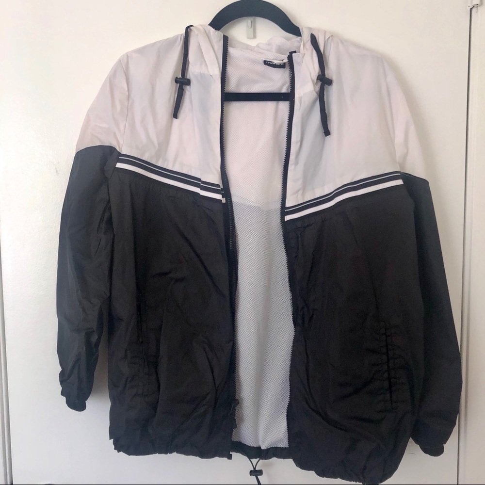 Colorblock Windbreaker (White/Black)